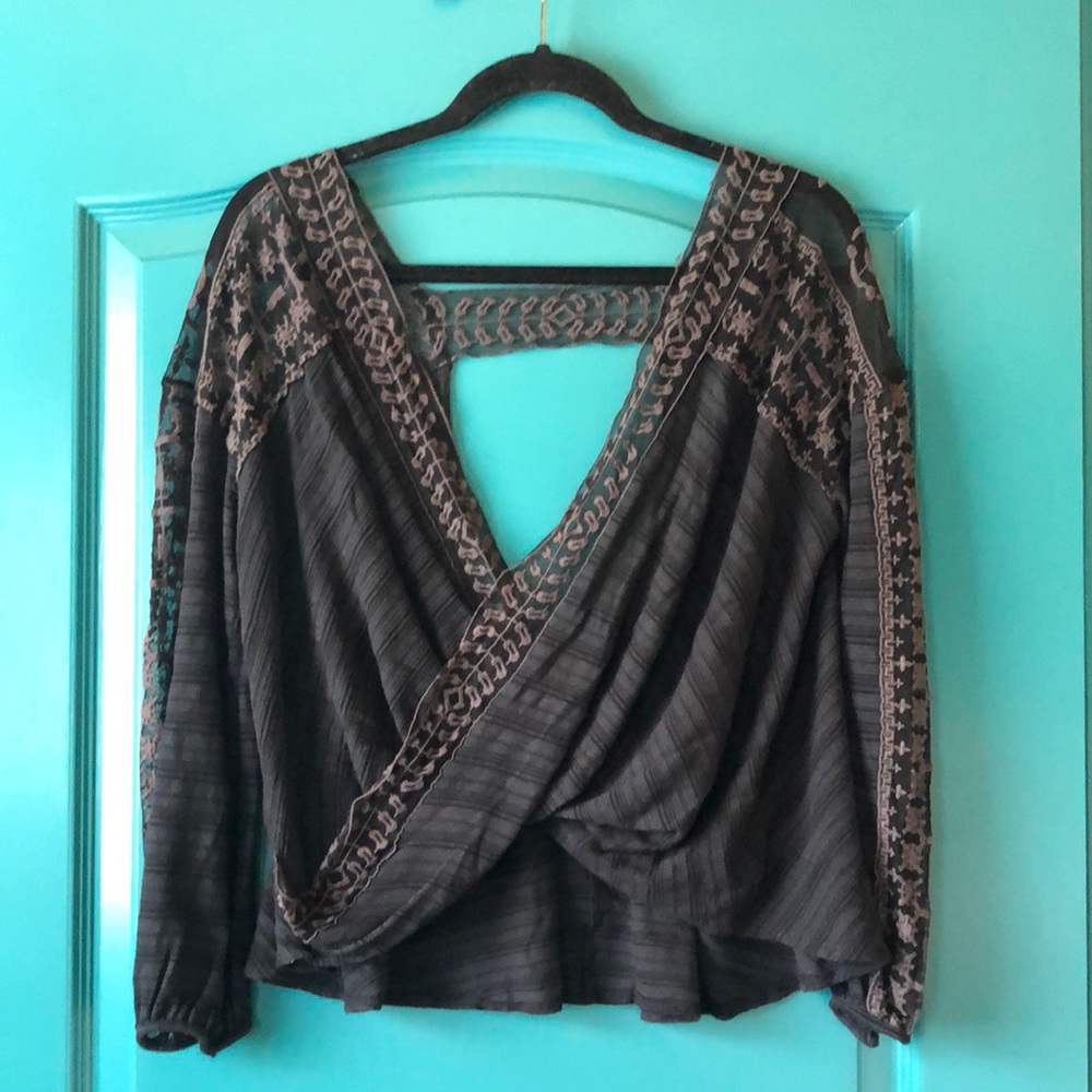 FREE PEOPLE BOHO TOP/ SIZE XS to Med